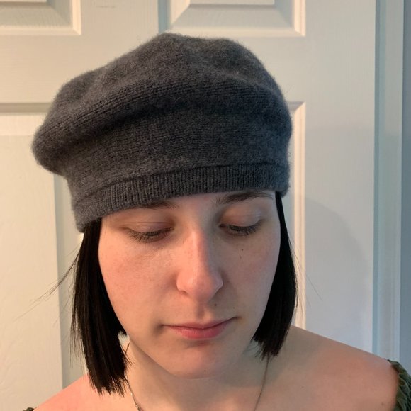 Patricia Underwood Accessories - Patricia Underwood Cashmere Gray Beanie Beret Cap